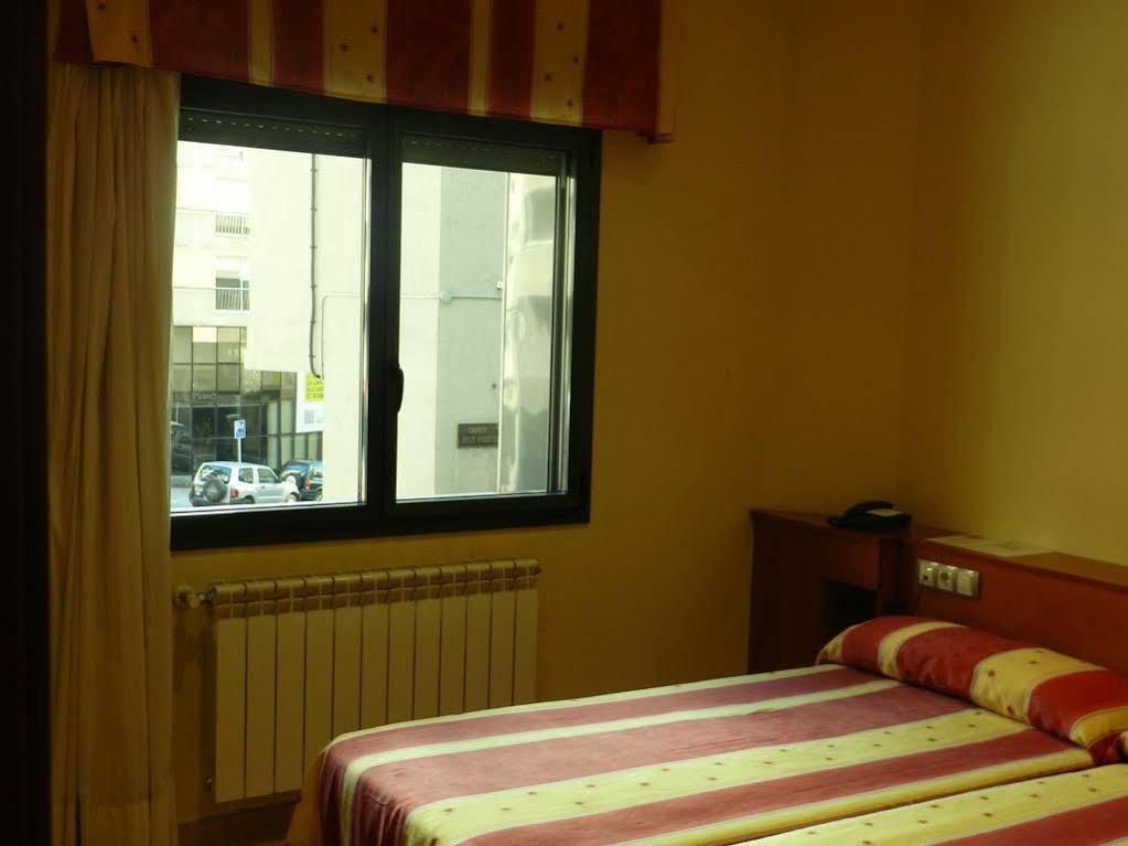 Aparthotel Iceberg 생쥴리아데로리아 외부 사진