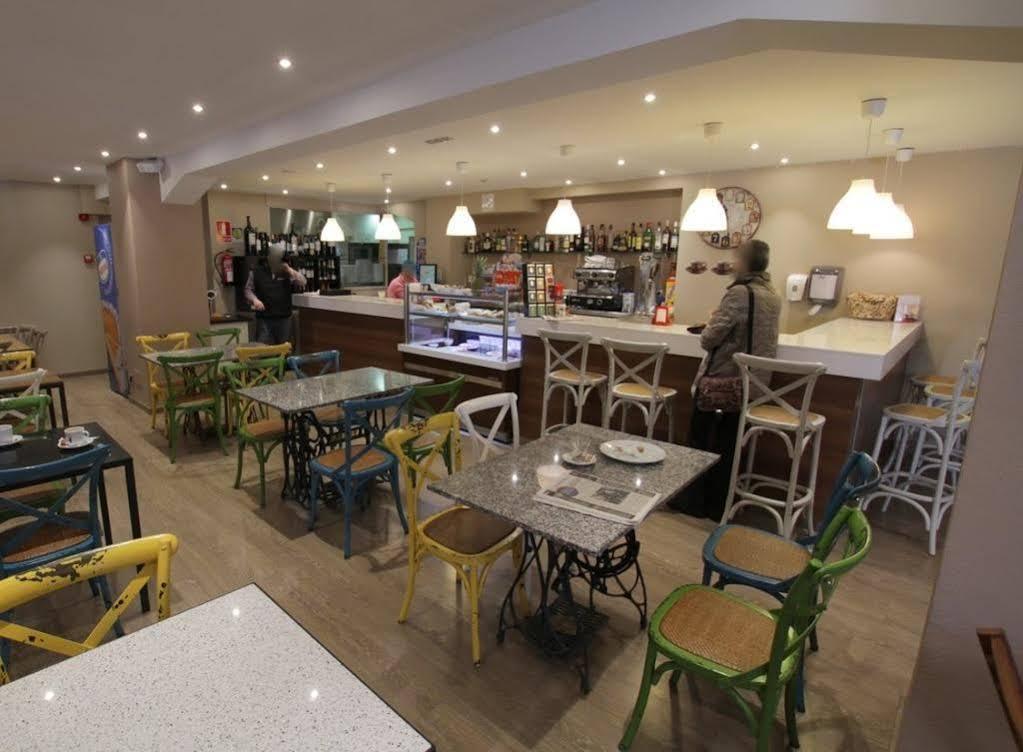Aparthotel Iceberg 생쥴리아데로리아 외부 사진